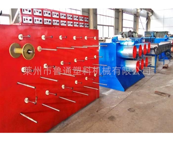 PET拉絲機(jī)，塑料絲機(jī)，掃把拉絲機(jī)，圓絲拉絲機(jī)